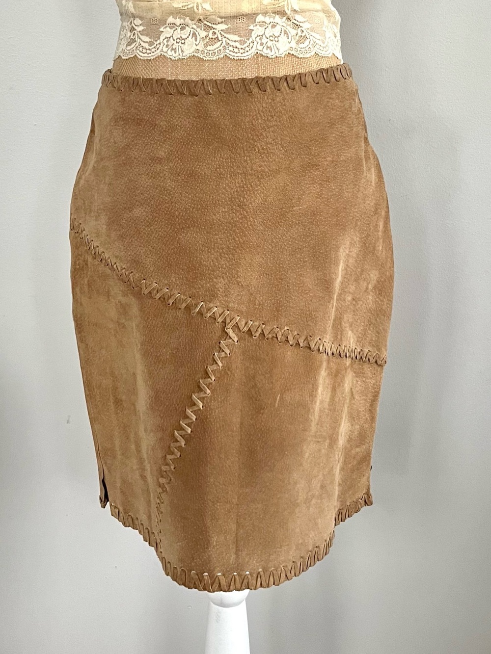 Vintage Y2K Wet Seal Genuine Leather Suede Whipstitch Skirt Size 5